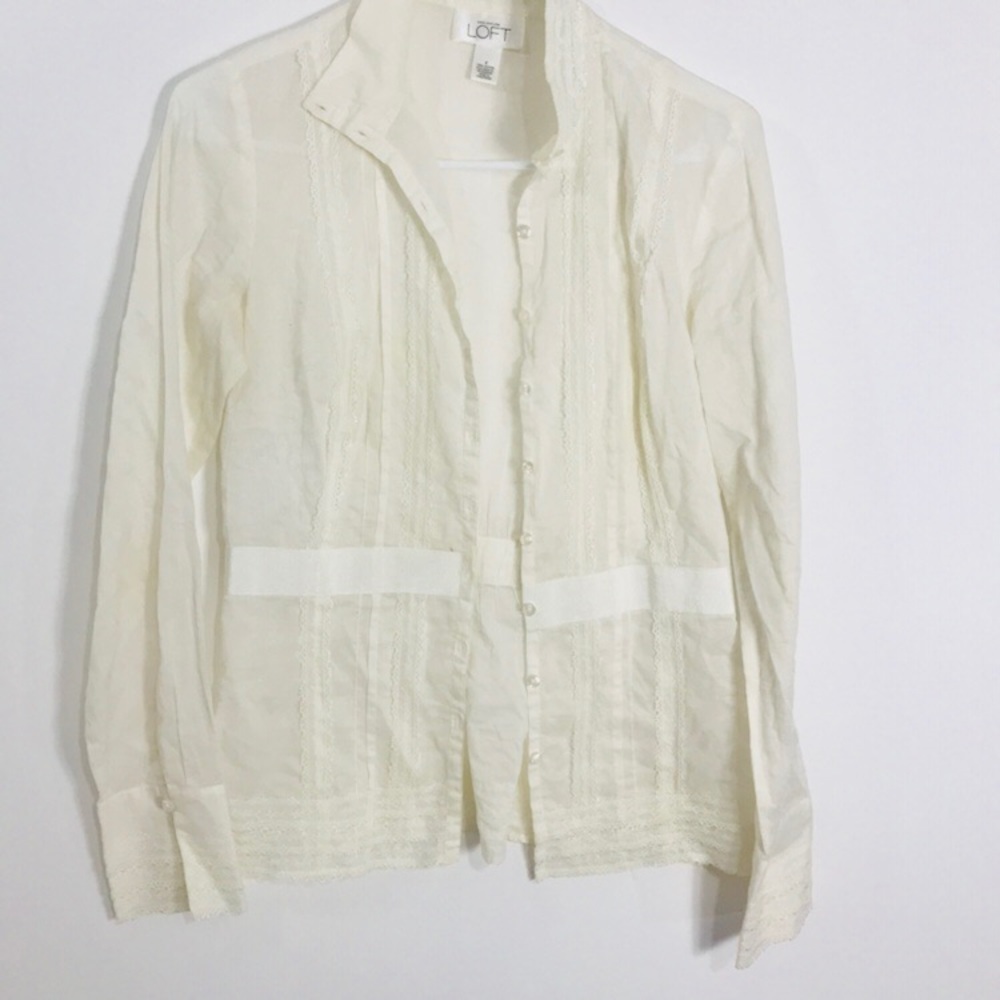 Loft ivory long sleeve size 4 button up nwnt